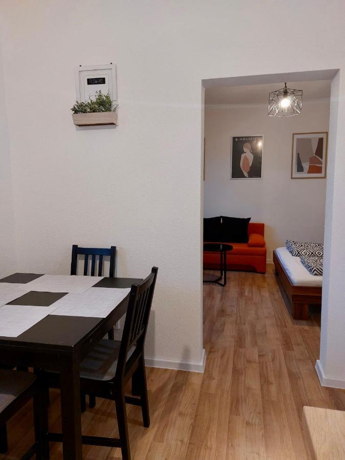 Utulny Apartman V Centre Bb Besztercebánya Kültér fotó